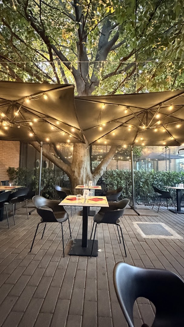 Found Restaurant - Vertemate, Vertemate Con Minoprio