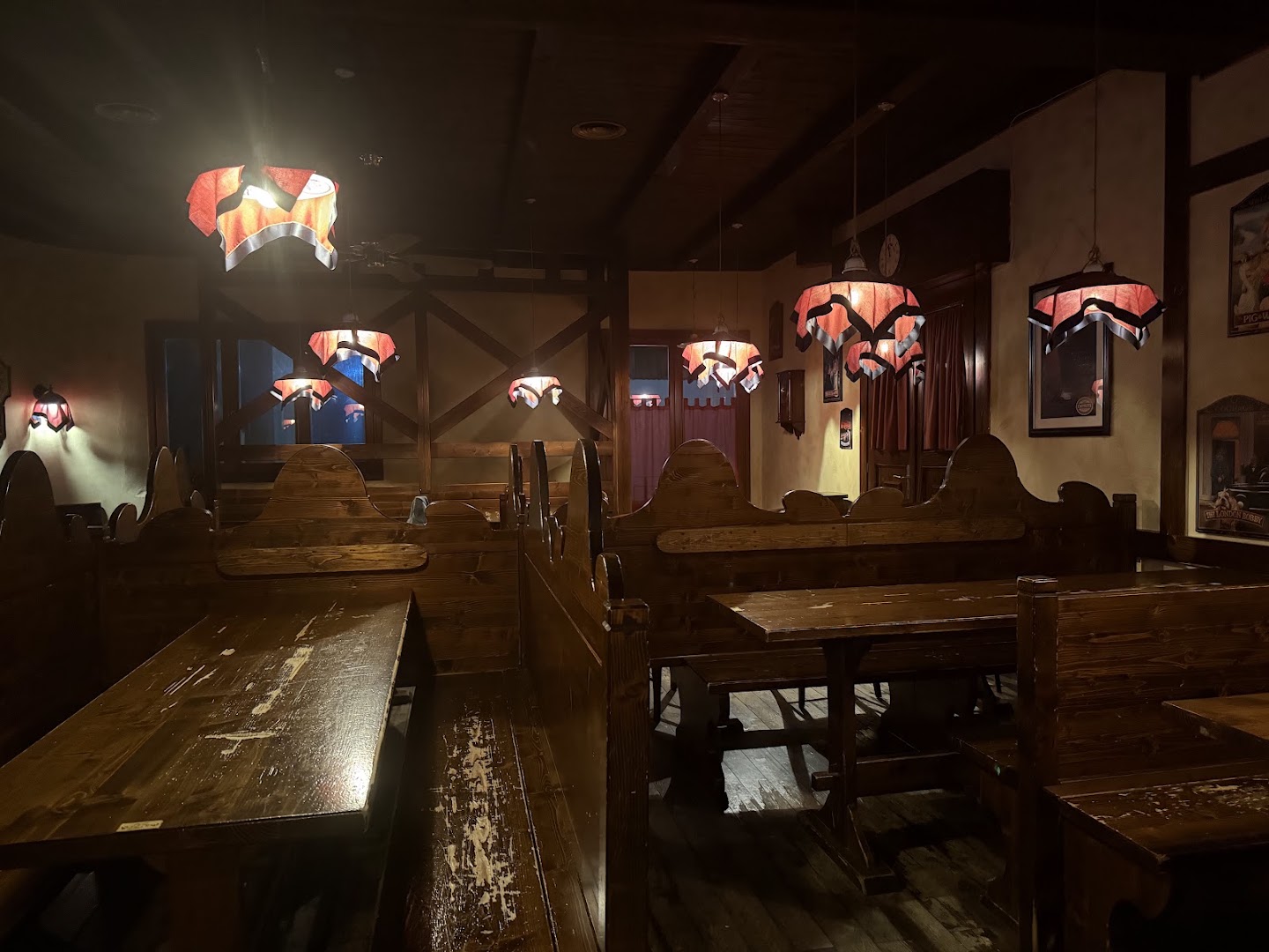 Foxinn Pub, Prato
