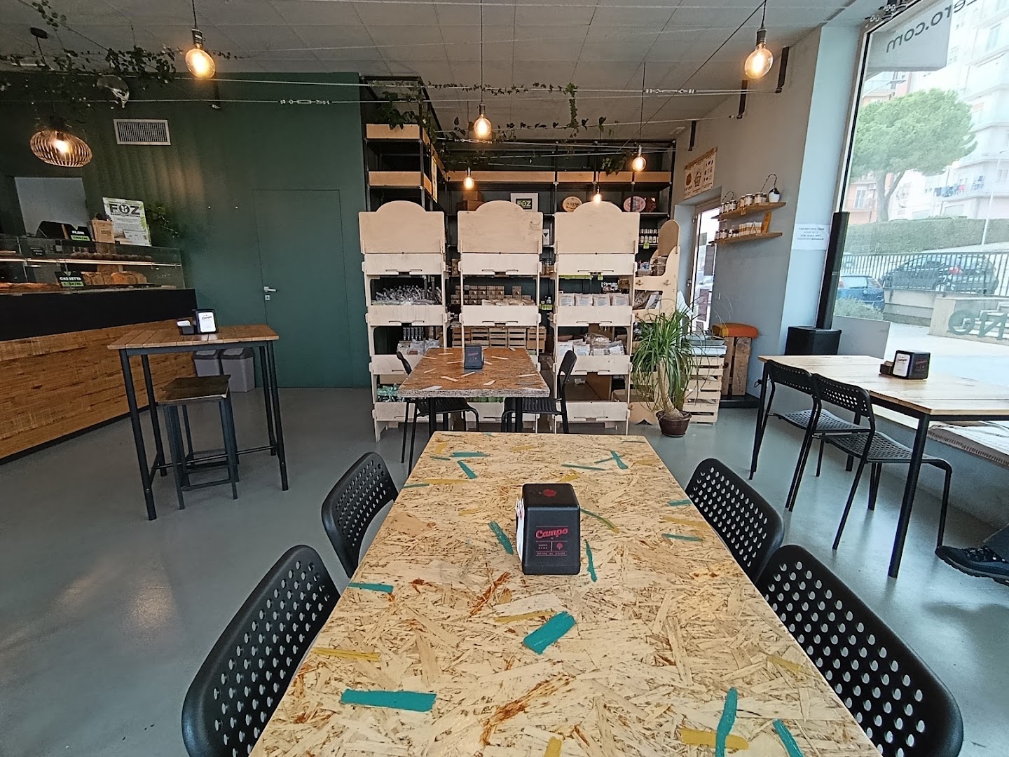 FOZ Bakery con Cucina