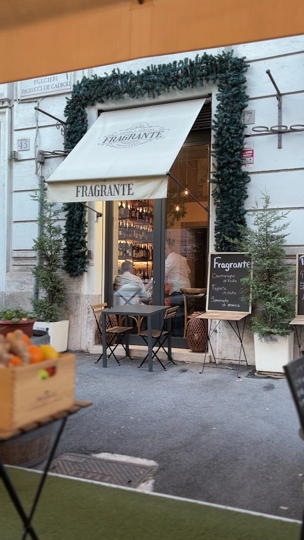 Fragrante Roma, Roma