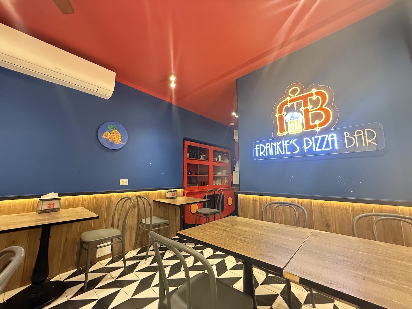 Frankie's Pizza Bar Sorrento (also vegan & gluten free)