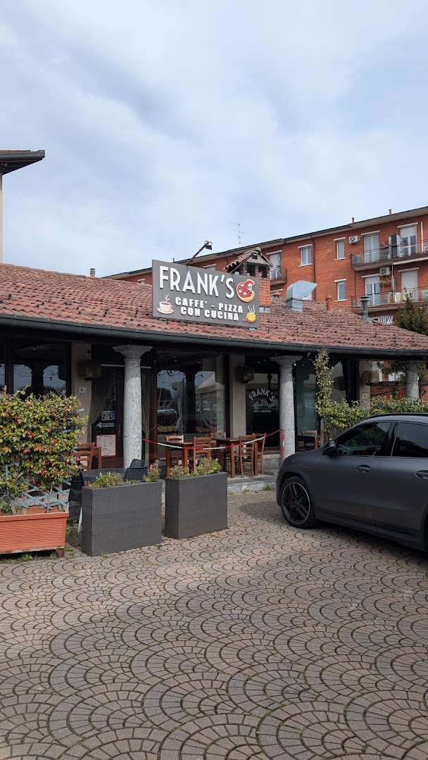 Frank's Caffè & Pizza con cucina