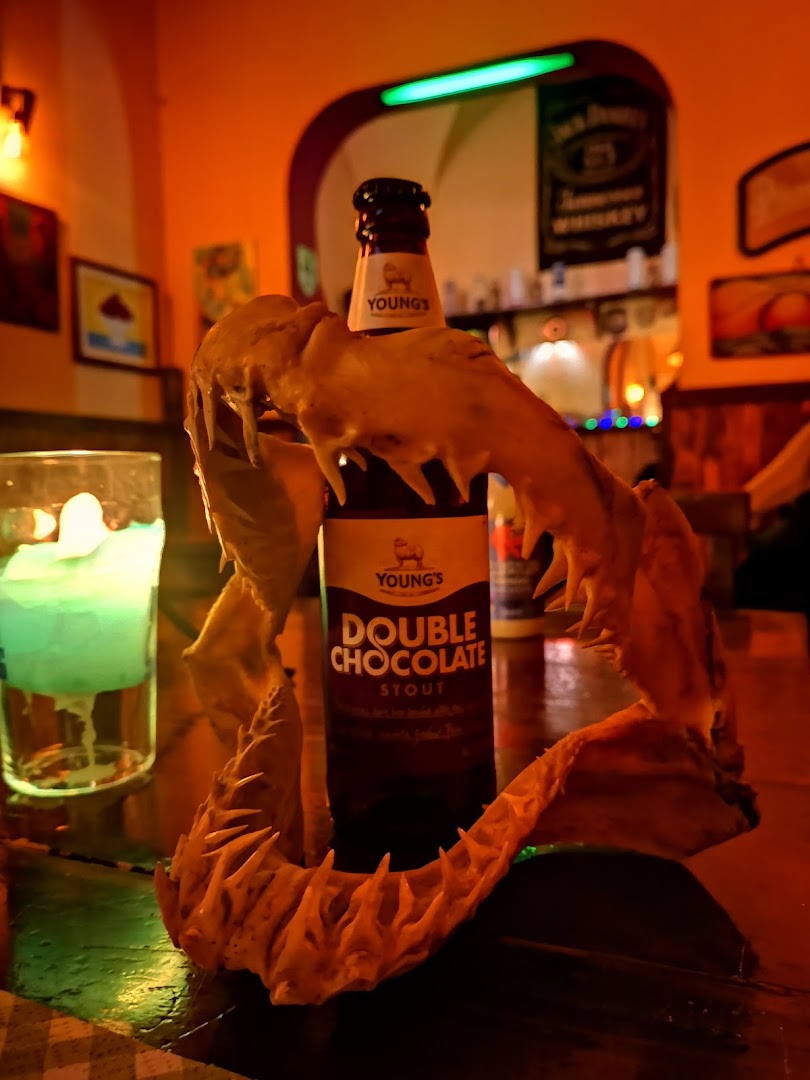 Freeborn Pub
