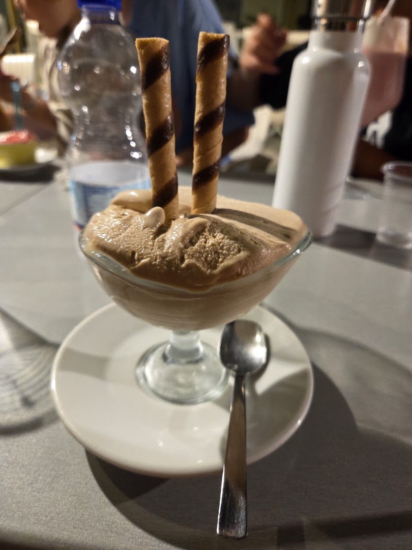 Freeze Bar Gelateria & Caffetteria