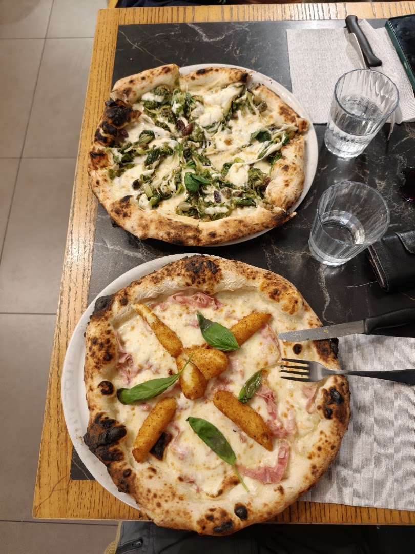 Fresco Trattoria Pizzeria Vomero