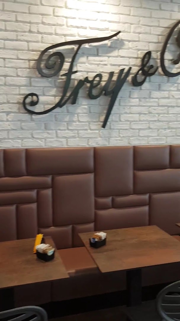 Frey Bar