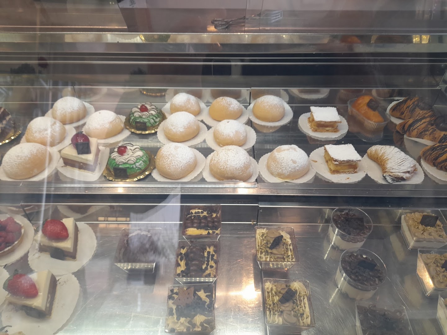 Frizzcafè Bari Via Matarrese