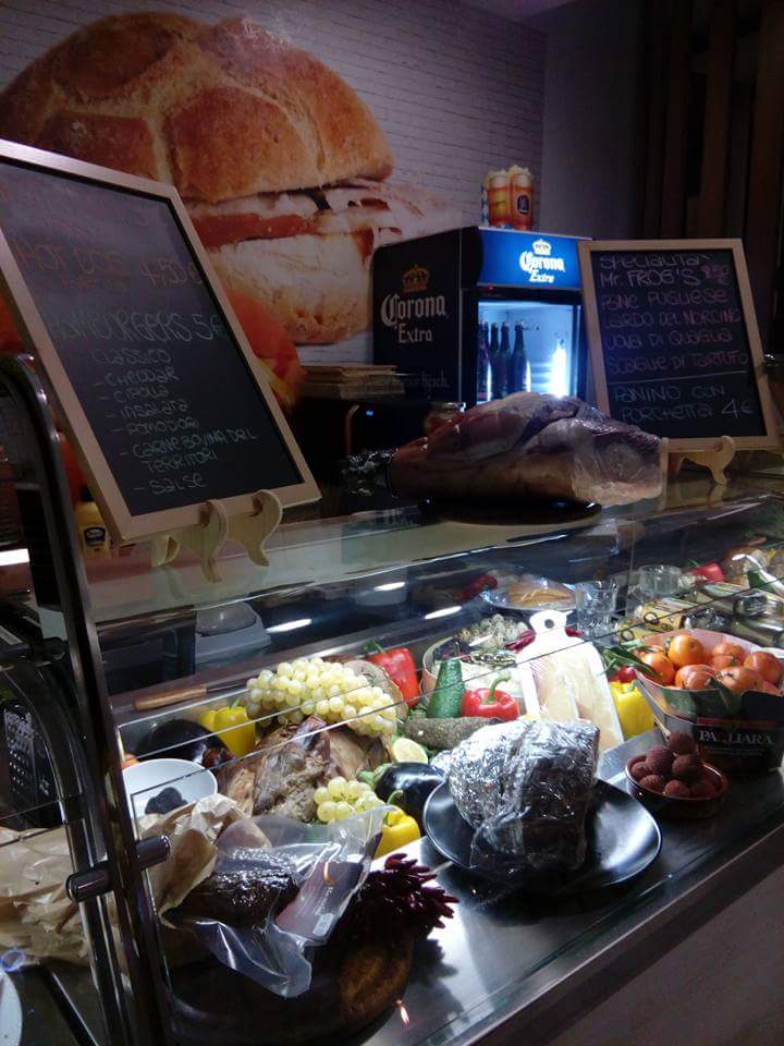Frog's Fast Food By Pecora Nera, Adria