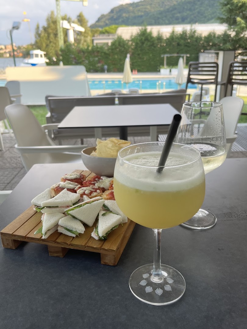 Frontelago Relax, Drink e Food - a Pratogrande