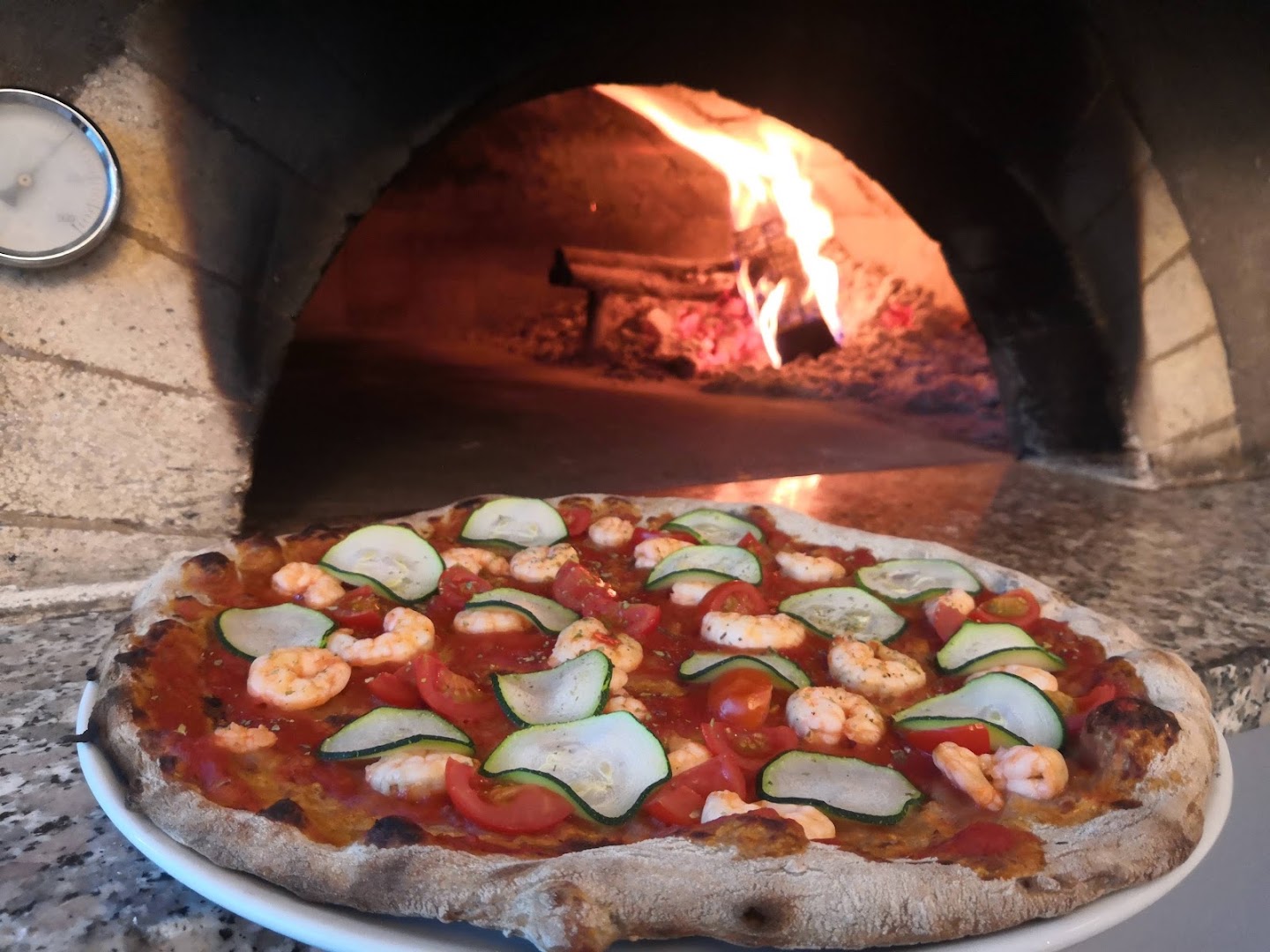 Frozen Bar Pizzeria