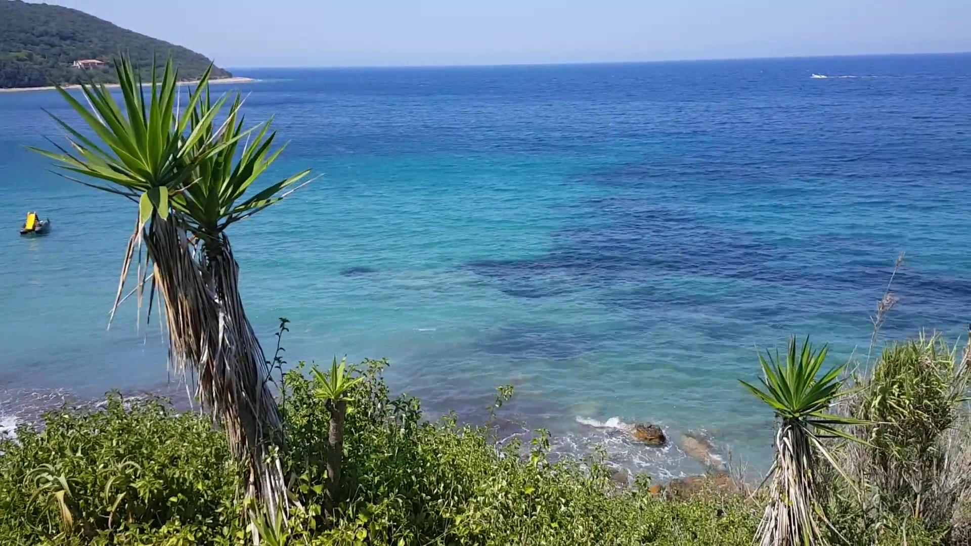 Frugoso Beach