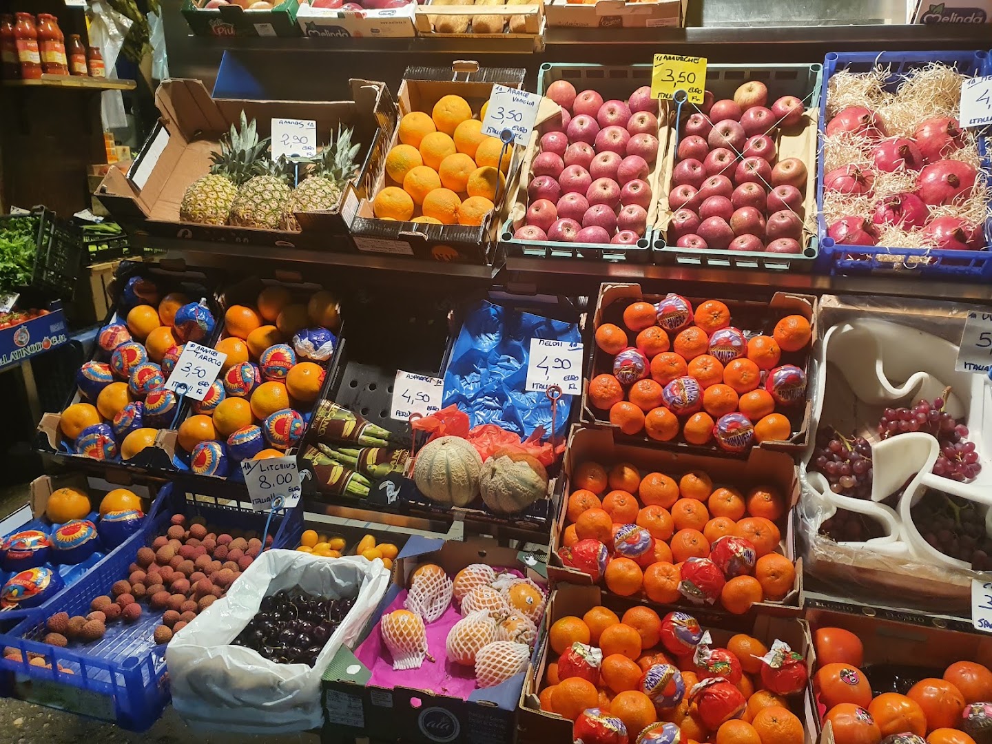 Frutteria Fratelli Pellegrini -Paolo, Chiara e Sergio - MILANO