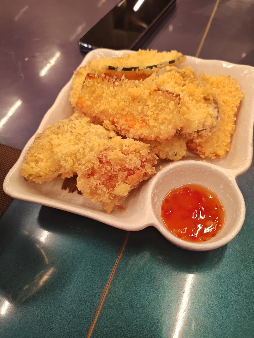FUJI SUSHI Asia Restaurant