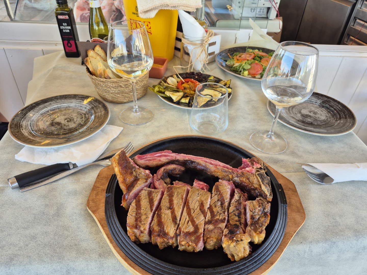 Fumisia - grill beach side bar- spiaggia attrezzata