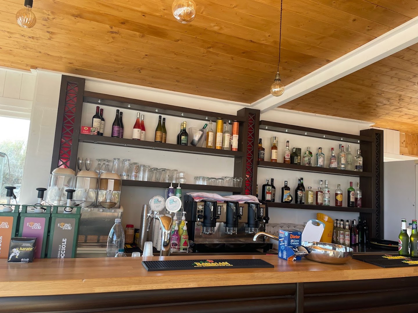Fumisia - grill beach side bar- spiaggia attrezzata