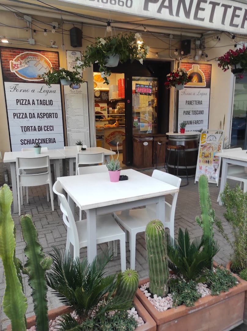 Fuori Centro Pizzeria Panetteria