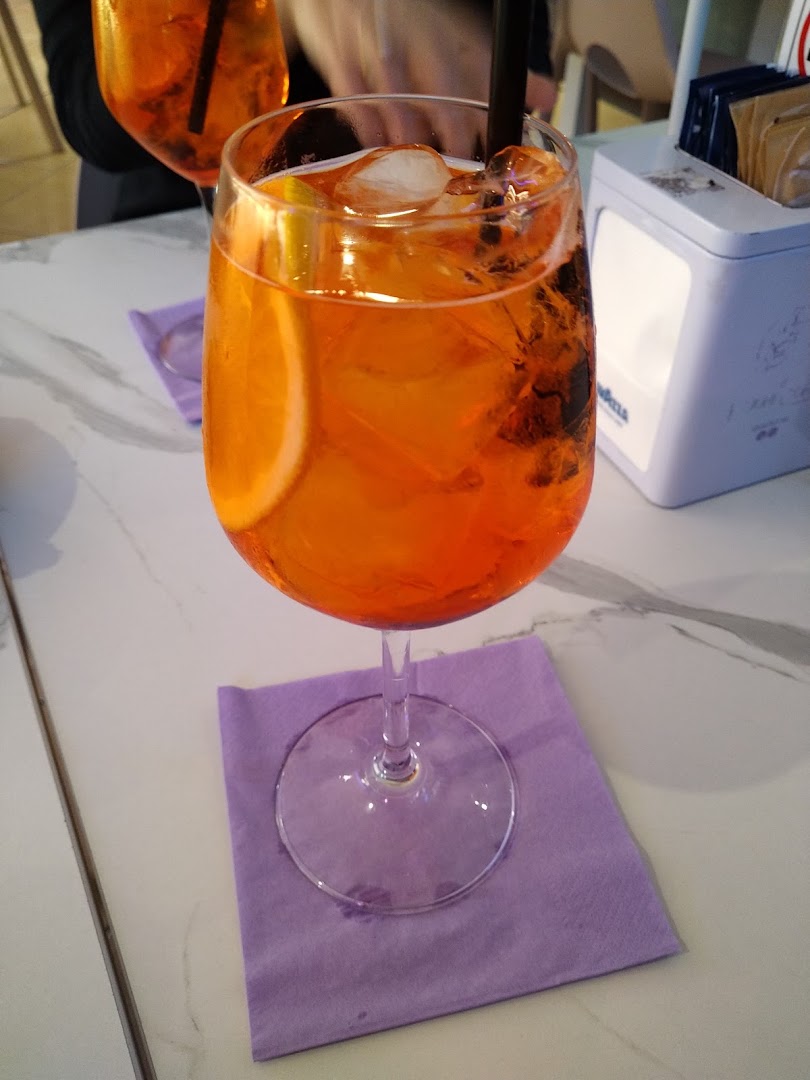 Fuori Corso lounge bar