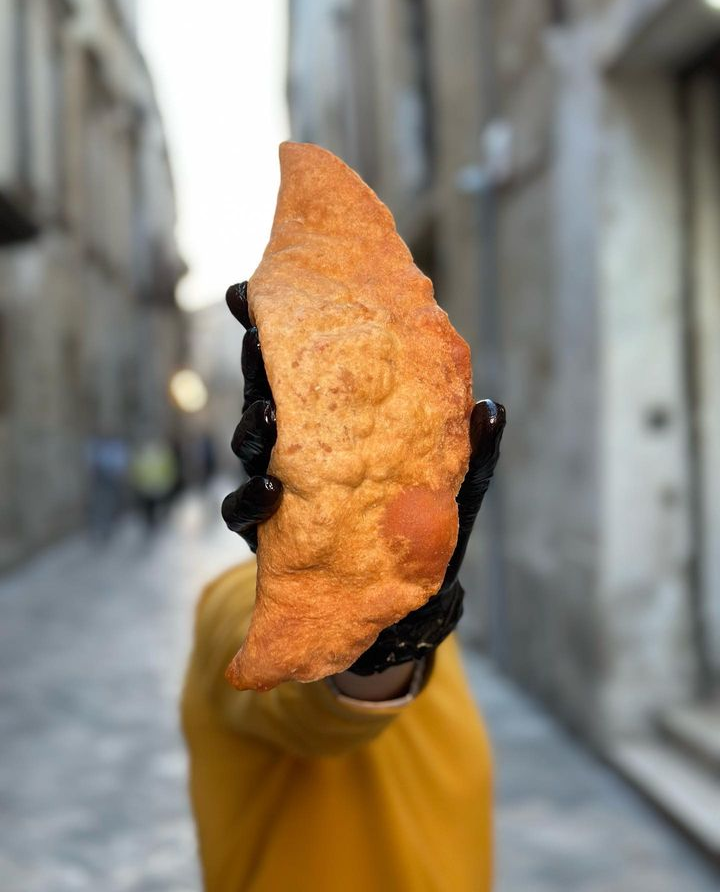 Fusci mói