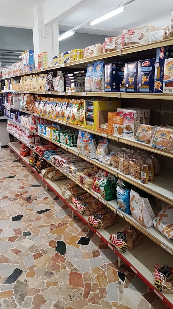 G.R. Market, Molare