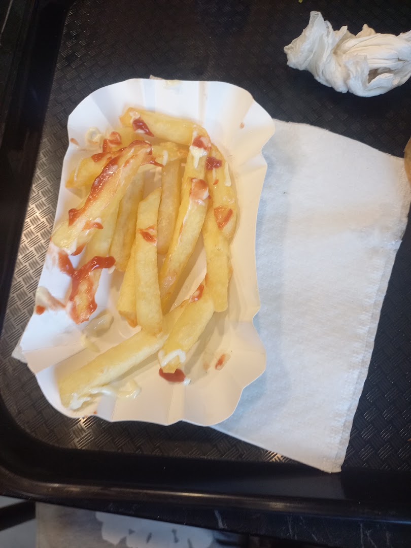 GALATA Istanbul Turkish Kebap Pizza