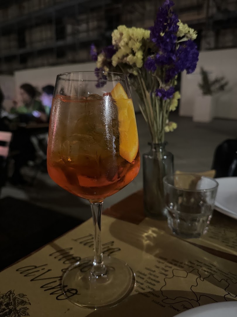 GALLERIA Lecce Art - Drinks - Food