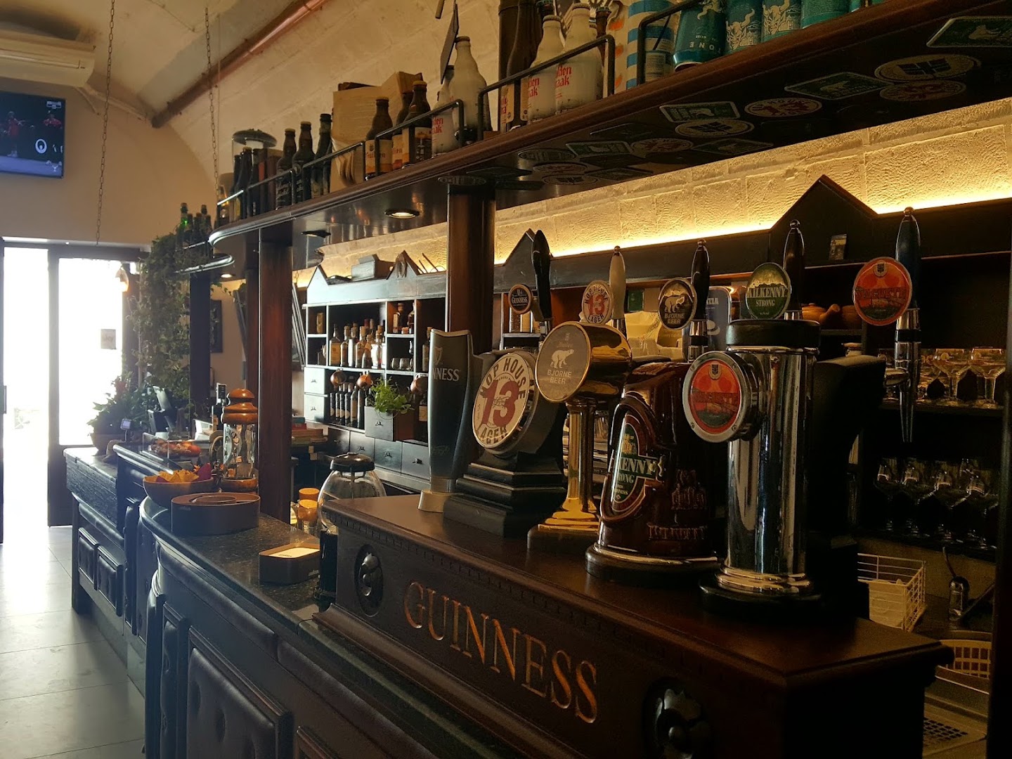 Gallery Pub