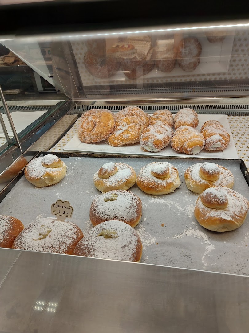 Ganci & Figli ~ Cornetteria - Panineria - Rosticceria