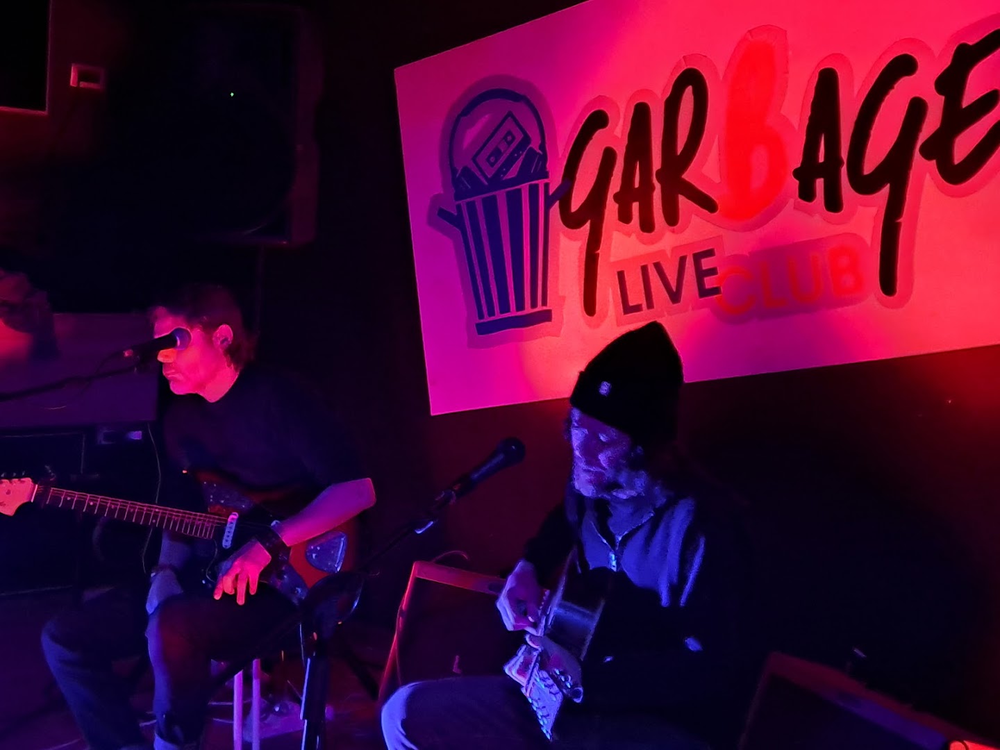 Garbage Live Club