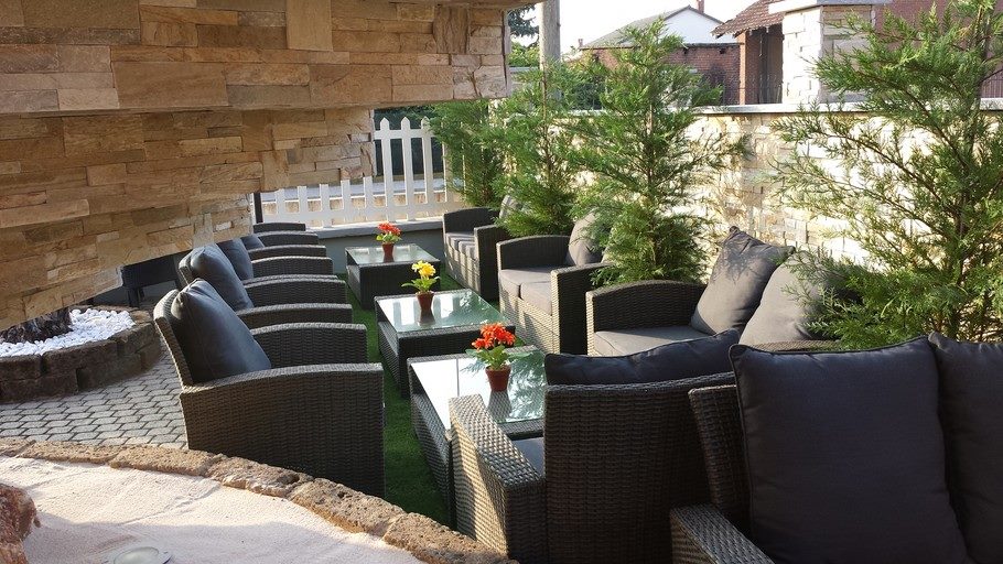 Garden Pub