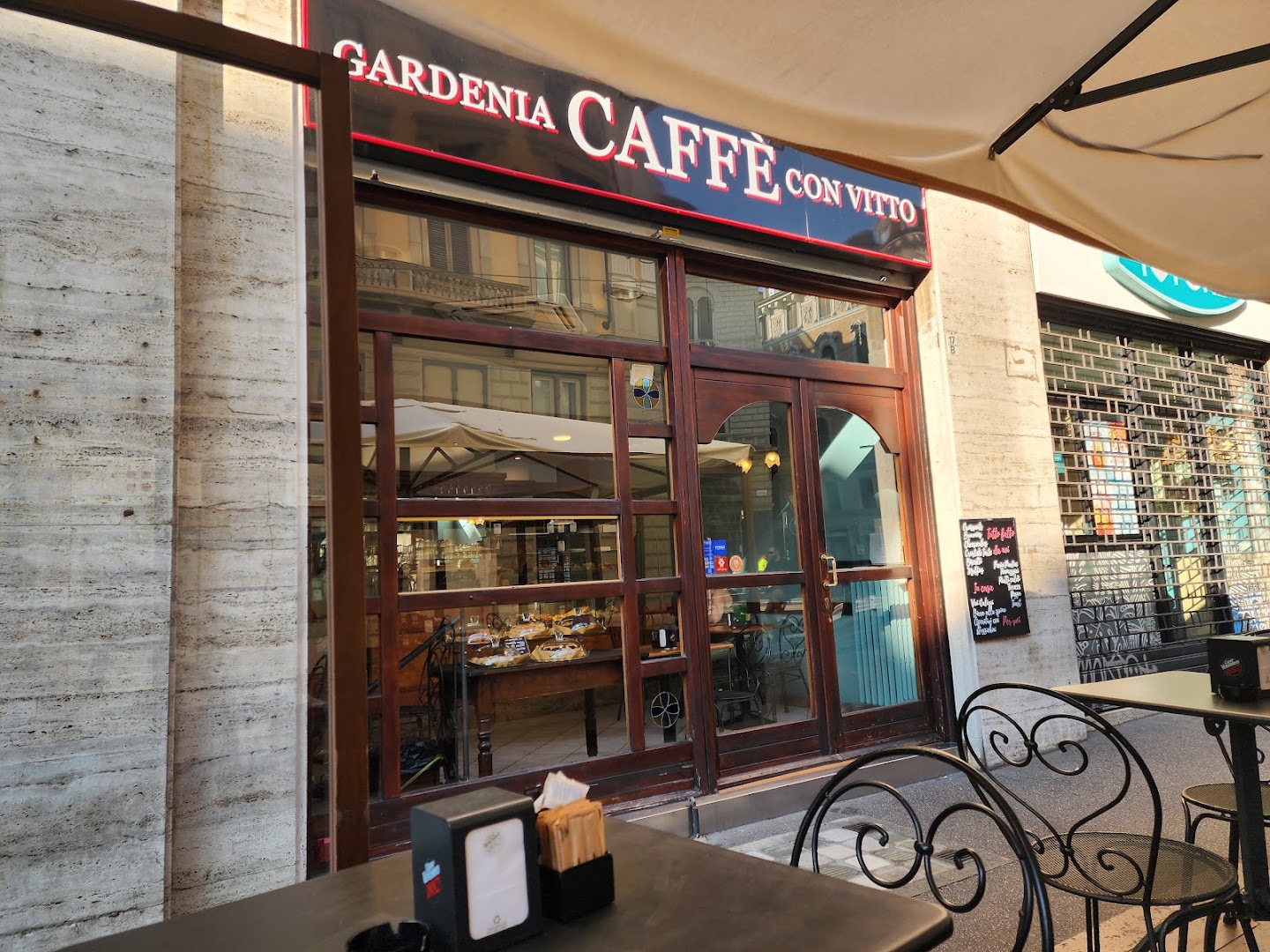 Gardenia CAFFE con vitto, Torino