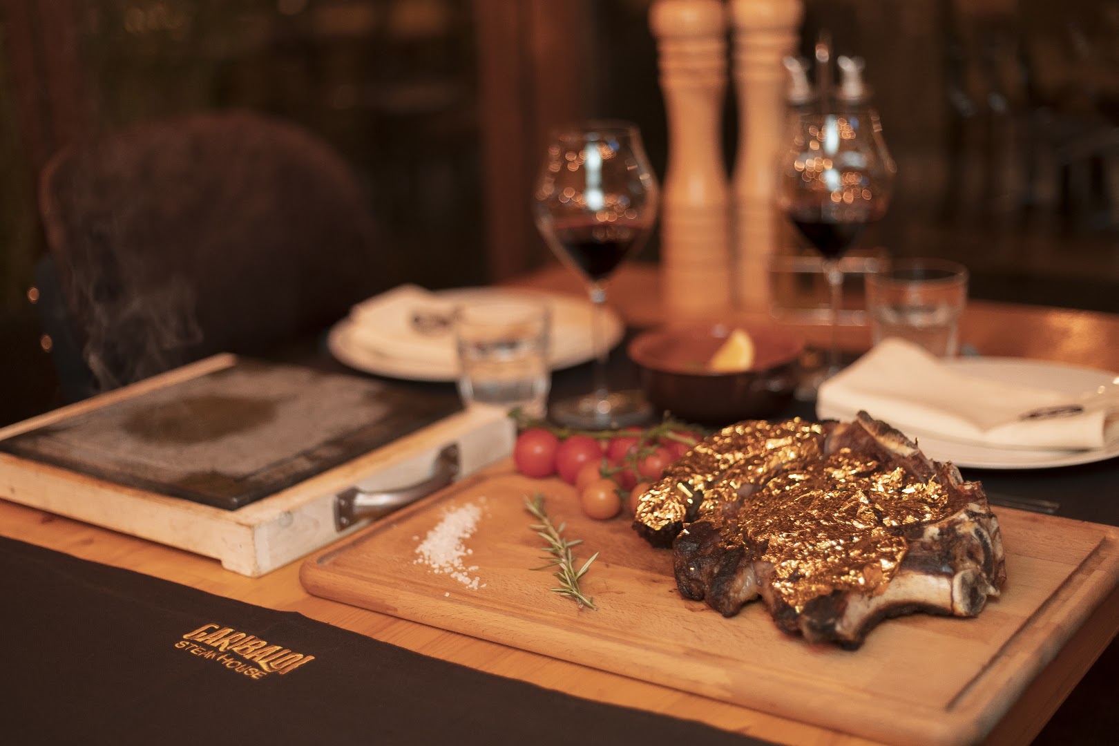 Garibaldi Pub & Steakhouse Monopoli