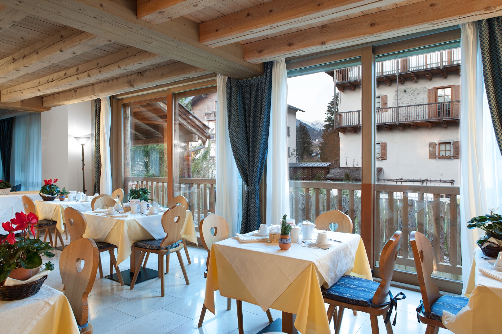 Garnì Ristorante Pizzeria Casa Moresc