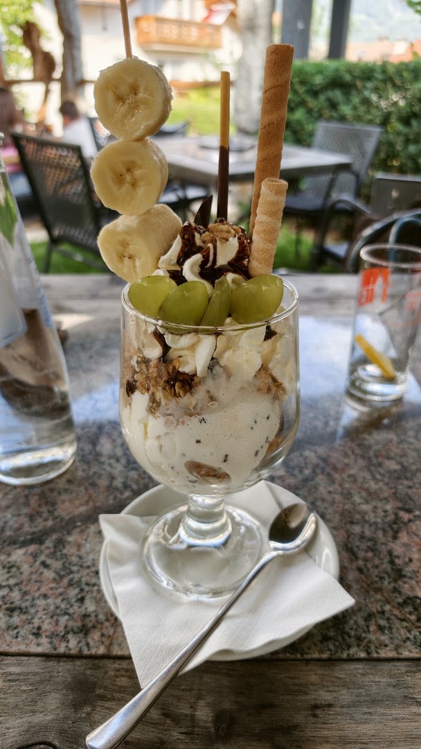 Gartencafe Tonig Bar
