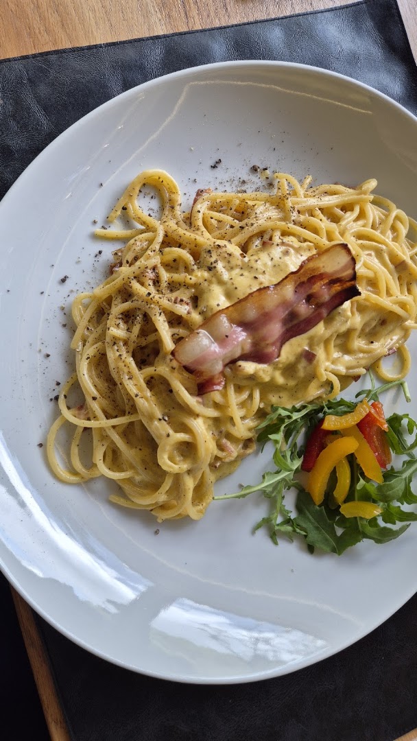 Gasthaus Pizzeria Guater Tropfen