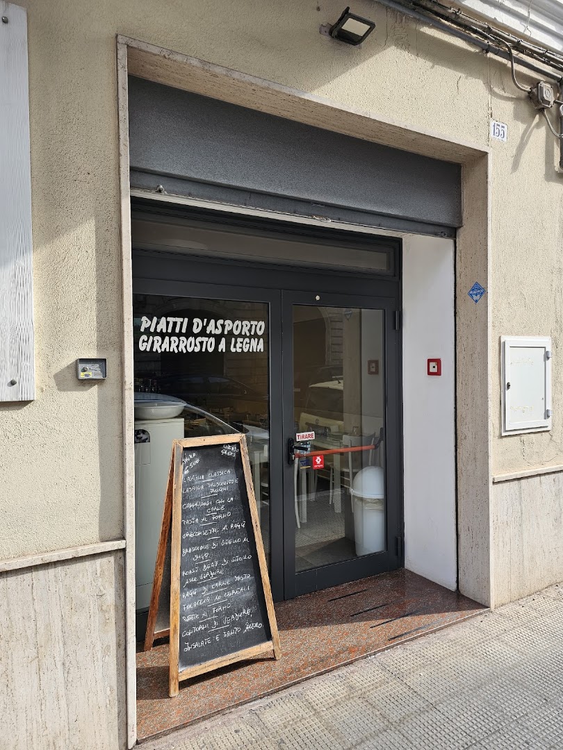 Gastronomia Via Roma | Piatti d'asporto - girarrosto a legna