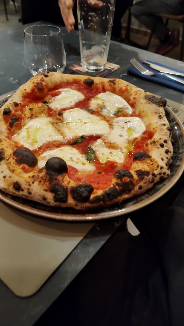 gega pizzeria