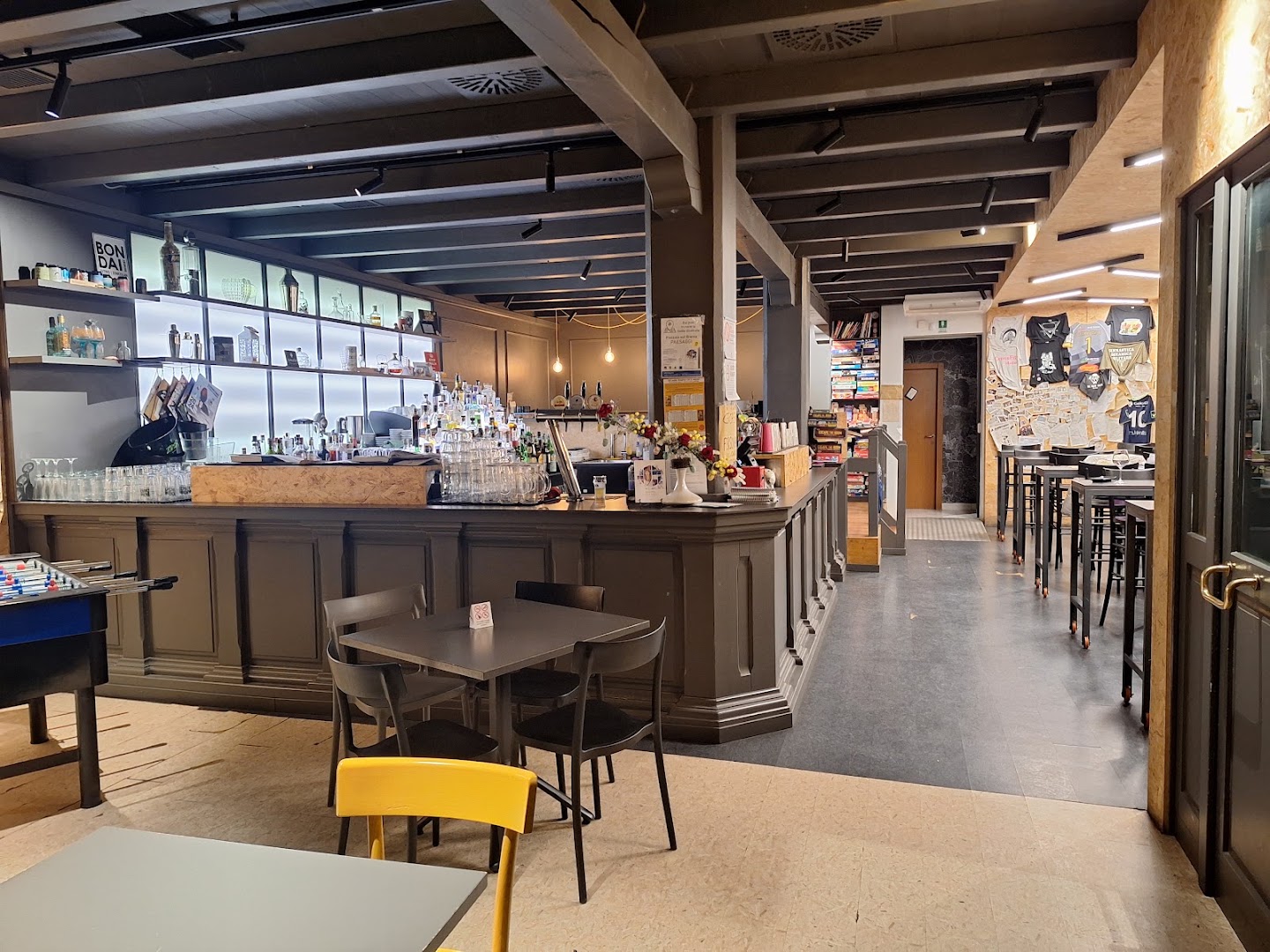 Gekygio - Cocktail & Music Bar