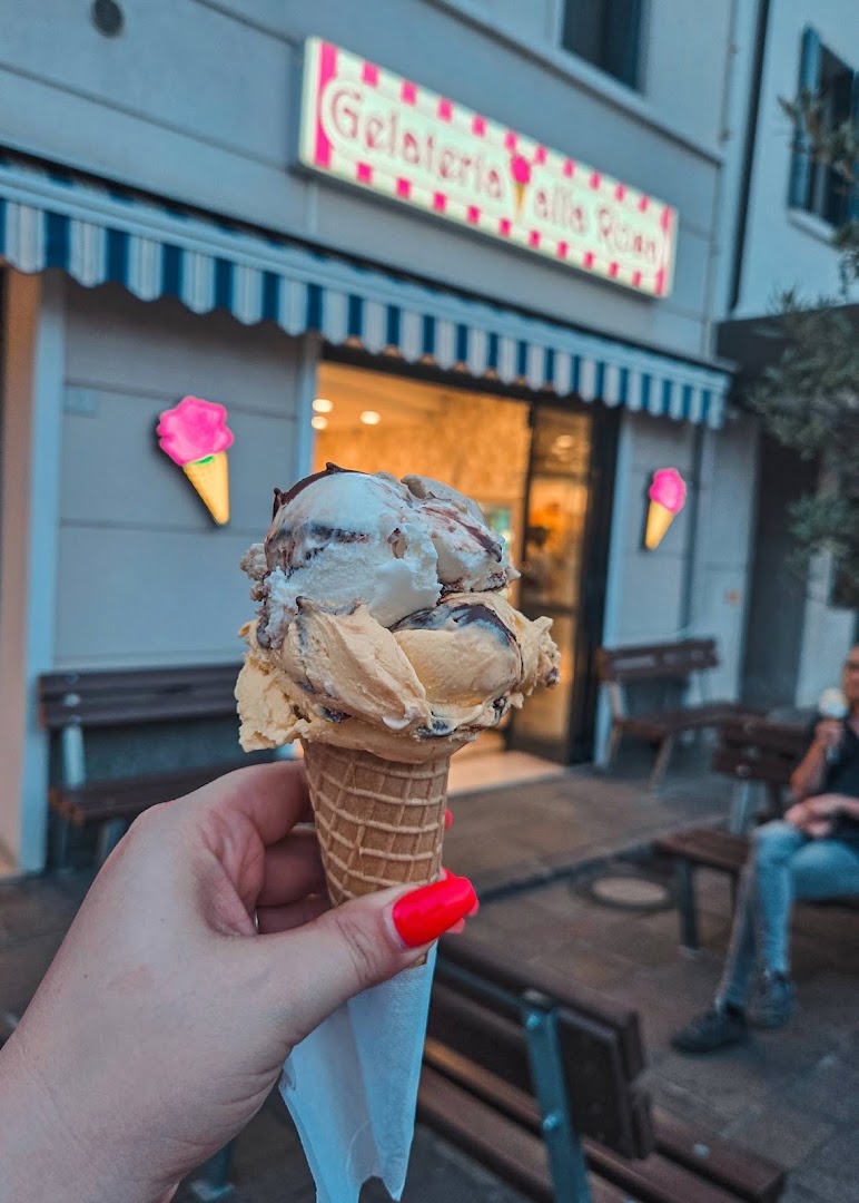 Gelateria Alla Rosa Di Capparuccini Danilo & Debiasi Andrea, San Vito al Tagliamento
