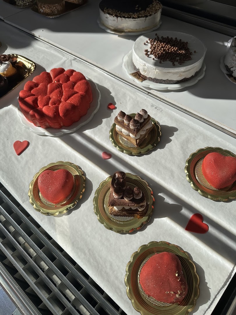 Gelateria Artigianale Portici, Este