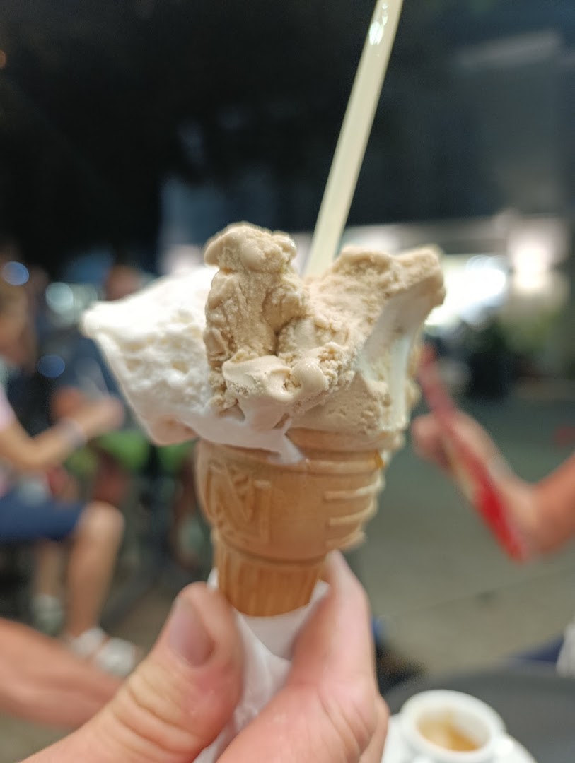 Gelateria Aruè Massa
