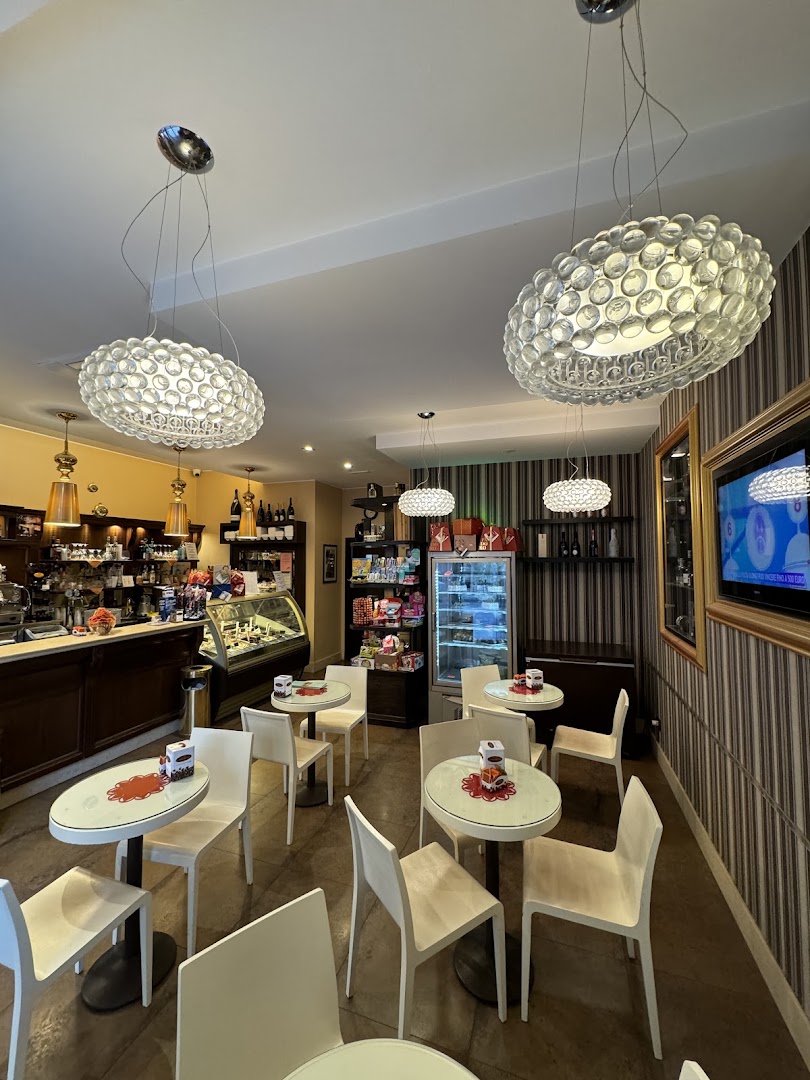 Gelateria Bar 2000, Trani