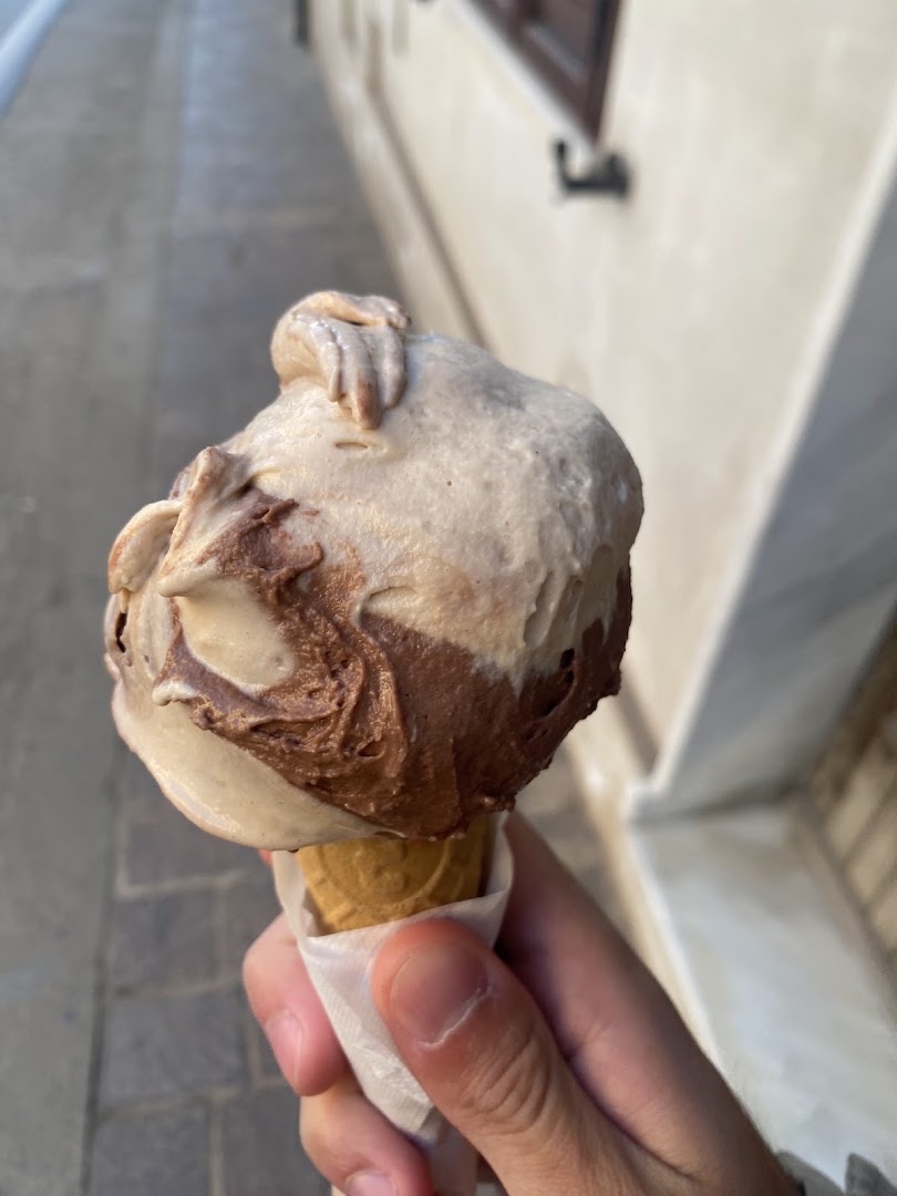 Gelateria Bar Italia