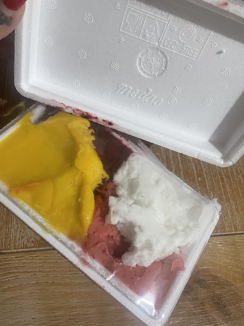 Gelateria Blue Ice