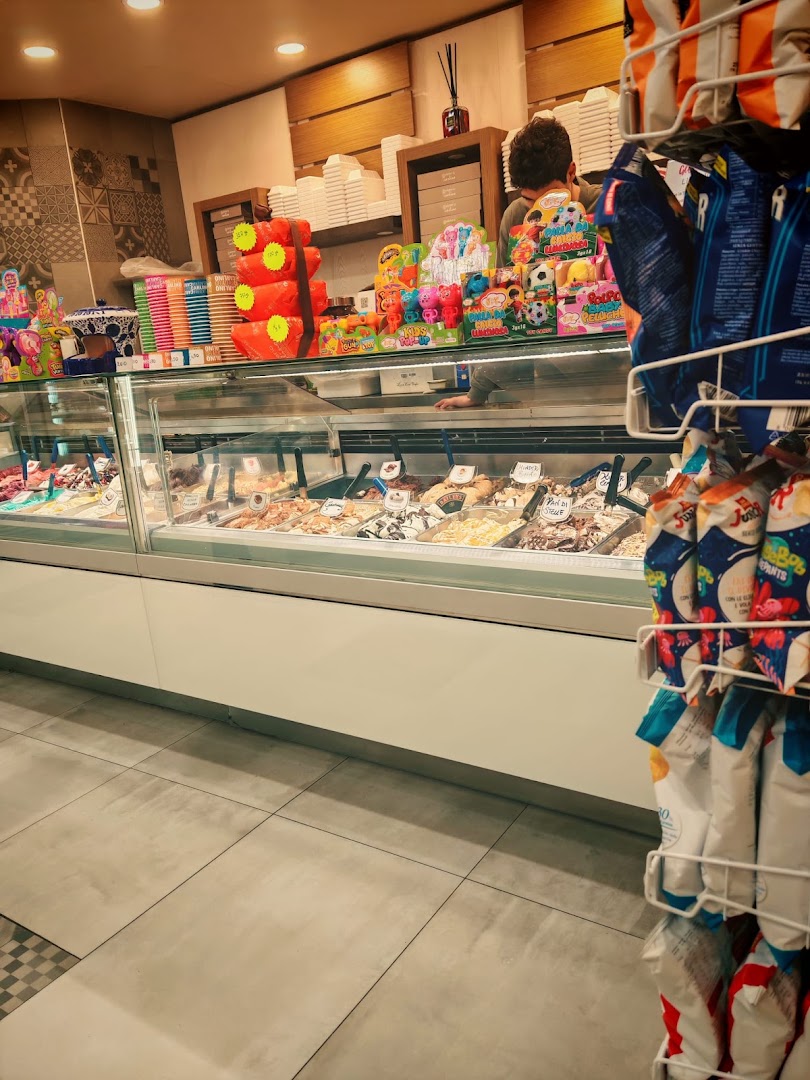 Gelateria caffetteria Carlino Somma Vesuviana