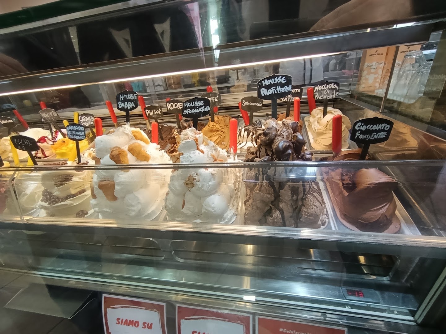 Gelateria & Caffetteria Oliveto dal 1955, Tito