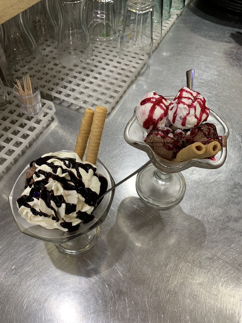 Gelateria caffetteria the sun