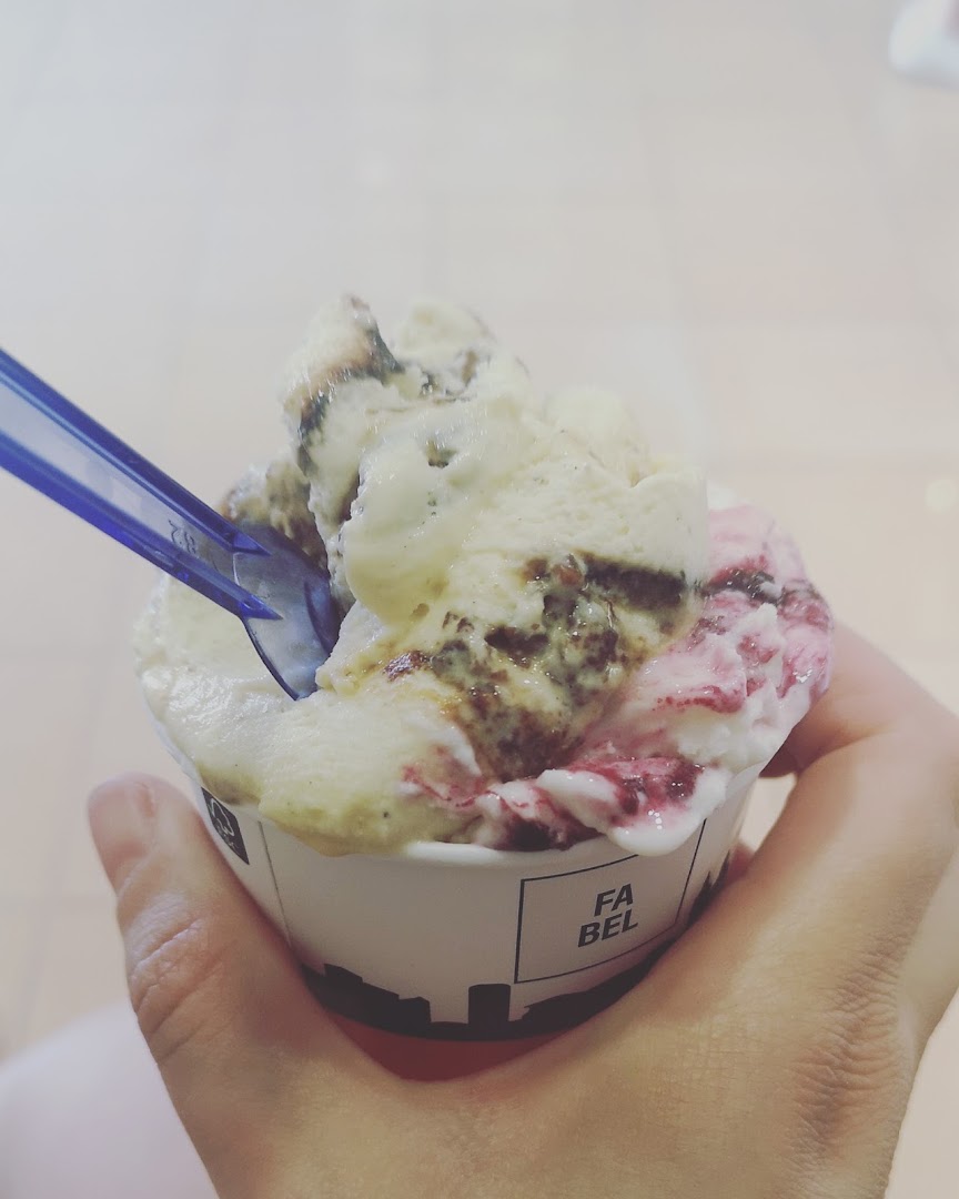 Gelateria Chantilly di Travaglioli Maurizio E C. (S.N.C.)