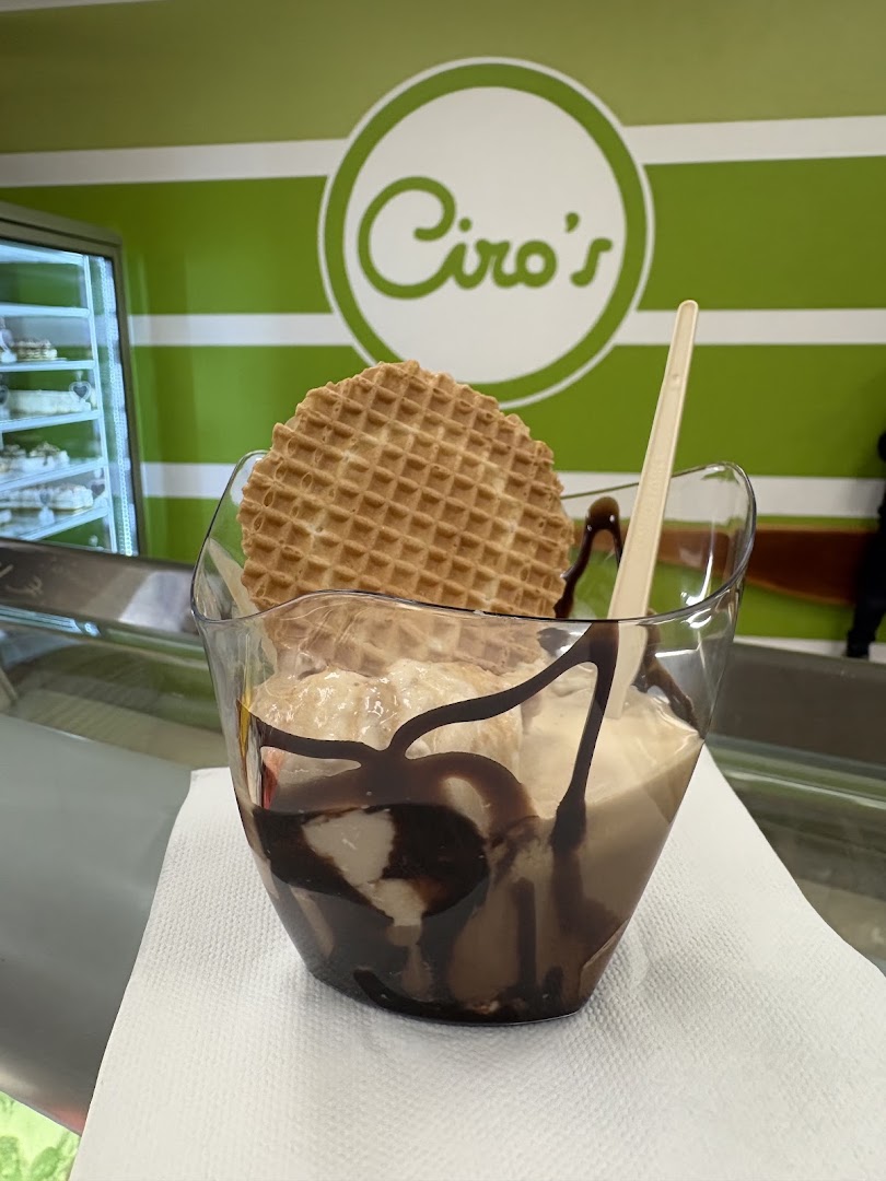 Gelateria Ciro'S Di Colleoni Ciro