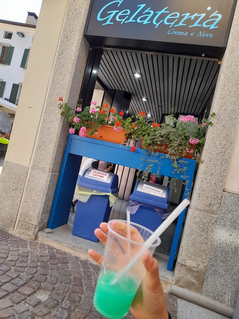 Gelateria Crema e Neve
