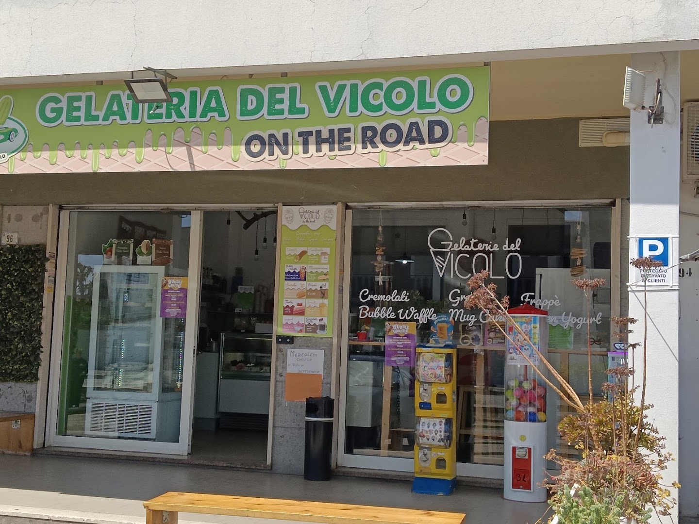 Gelateria Del Vicolo On The Road Anzio